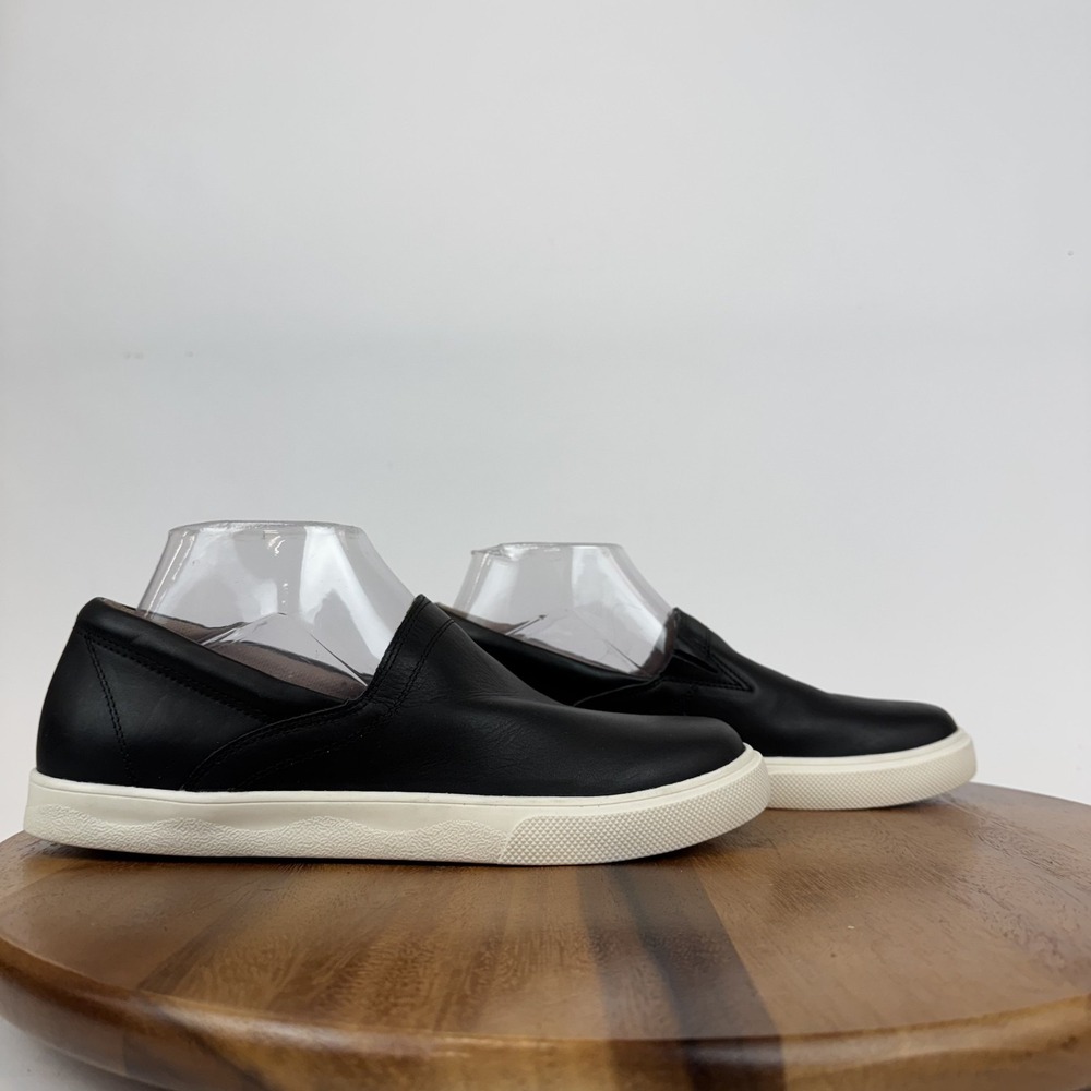 New Womens Blondo Garity Black Leather Waterproof Comfort Casual Sneakers Sz 8.5